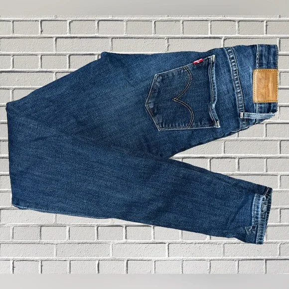 721 High Rise Skinny- Ripped Knees - Picture 3 of 3